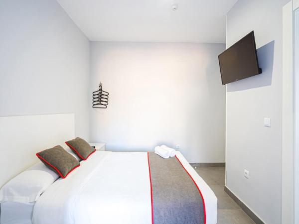 Hostal Jireh : photo 4 de la chambre grande chambre double