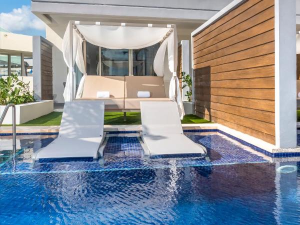 Planet Hollywood Cancun, An Autograph Collection All-Inclusive Resort : photo 1 de la chambre suite junior accès direct piscine