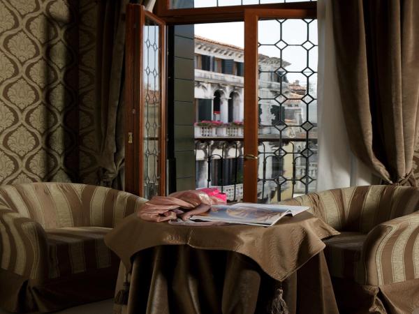 Hotel Ca' dei Conti : photo 5 de la chambre chambre double de luxe - annexe