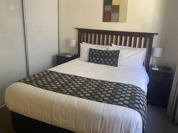 Grosvenor Court Apartments : photo 2 de la chambre two-bedroom economy