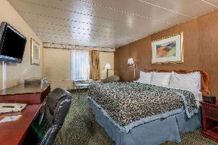 Days Inn by Wyndham Pittsburgh : photo 1 de la chambre room #29131139