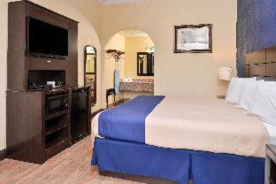 Americas Best Value Inn Medical Center Downtown : photo 4 de la chambre economy king - smoking