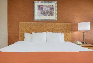 Days Inn by Wyndham Columbus Fairgrounds : photo 2 de la chambre room #2628214