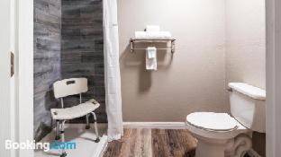 Travelodge by Wyndham San Antonio Downtown Northeast : photo 1 de la chambre room #18106029