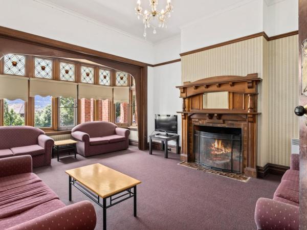 Riverfront Motel & Villas : photo 6 de la chambre maison 5 chambres