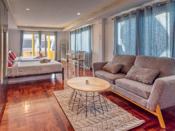 Lemon Loft Boutique Room : photo 2 de la chambre chambre triple avec balcon