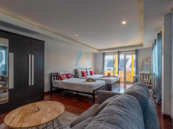 Lemon Loft Boutique Room : photo 3 de la chambre chambre triple avec balcon