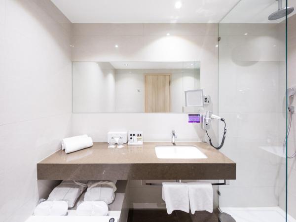 Van der Valk Hotel Düsseldorf : photo 7 de la chambre chambre double ou lits jumeaux confort