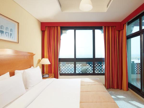 Roda Beach Resort : photo 2 de la chambre chambre supérieure en bord de mer