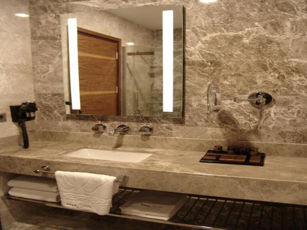 Inera Hotel Pendik : photo 5 de la chambre chambre lits jumeaux deluxe