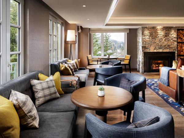 Fairmont Chateau Whistler : photo 4 de la chambre chambre lit king-size fairmont gold - salon exécutif