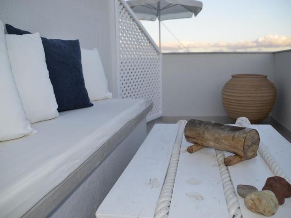 Niovi : photo 2 de la chambre grande chambre double