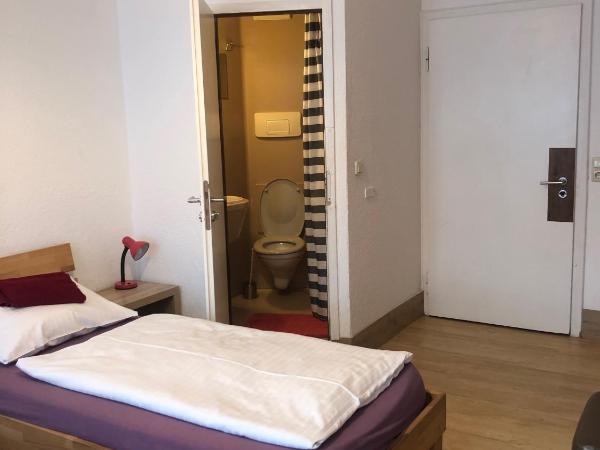 Hotel Pension Schmellergarten : photo 1 de la chambre chambre lits jumeaux standard