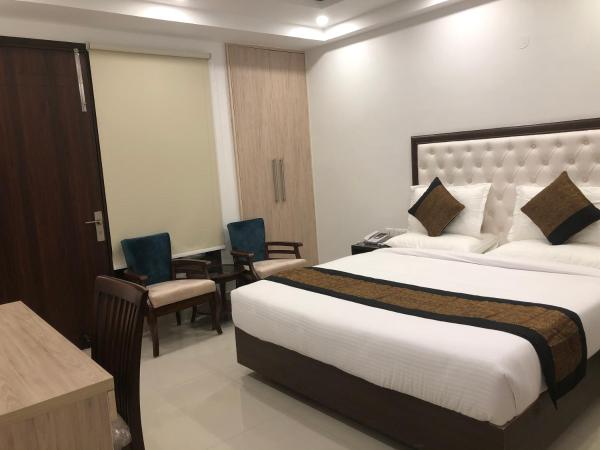 Lemon Green Residency - Hotel and Serviced Apartments : photo 9 de la chambre chambre double deluxe avec balcon