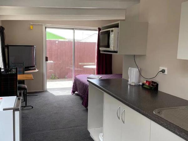 Blenheim Road Motor Lodge : photo 2 de la chambre studio