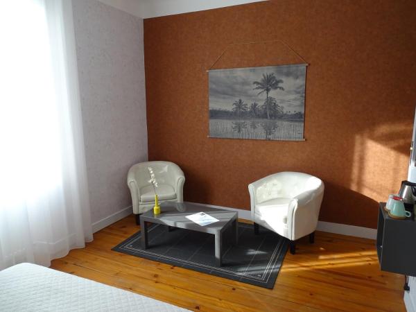 A la Vill'Adour : photo 4 de la chambre chambre double avec salle de bains privative extérieure