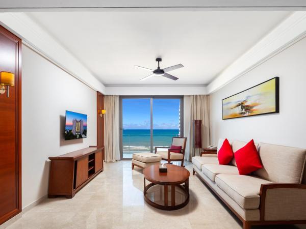 Sanya Seacube Holiday Hotel : photo 4 de la chambre deluxe suite two-bedroom  family suit with sea view