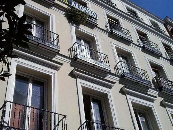 Hostal Alonso : photo 4 de la chambre chambre simple avec salle de bains commune