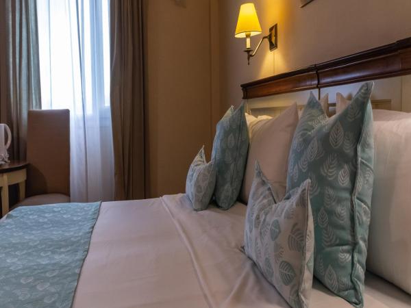 Alto Calafate Hotel : photo 1 de la chambre chambre triple