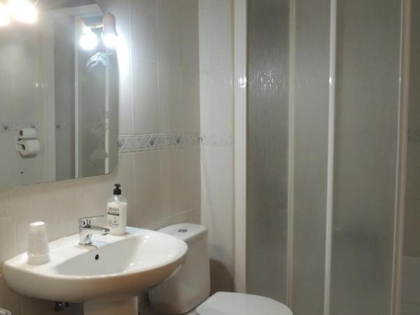 Hostal Cumbre : photo 4 de la chambre chambre lits jumeaux