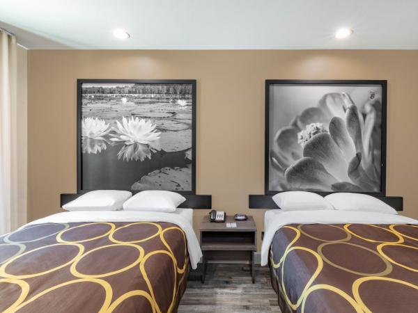 Super 8 by Wyndham Houston NW Beltway 8-West Rd : photo 1 de la chambre studio avec 2 lits queen-size - non-fumeurs