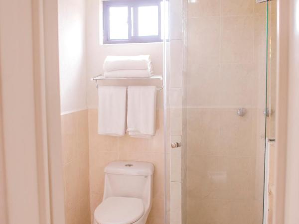 Hotel Santa Fe Los Cabos by Villa Group : photo 5 de la chambre studio familial avec 2 lits