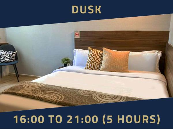 ST Signature Bugis Beach, DAYUSE, 5 Hours, 4PM-9PM : photo 1 de la chambre double, window, dayuse, 5 hours: 4pm-9pm