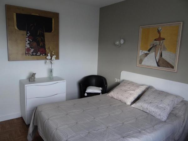 Chambres d'hôtes La Mansardière : photo 8 de la chambre chambre double standard