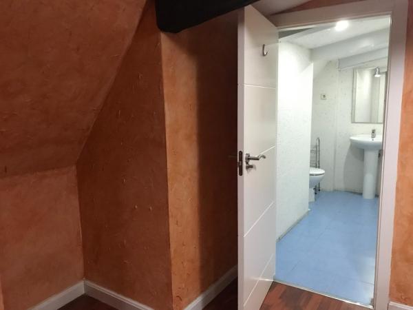 Chalé Barajas Escala : photo 1 de la chambre chambre familiale avec salle de bains privative