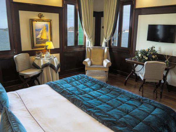 Hotel Bucintoro : photo 1 de la chambre chambre premium - vue sur lagune