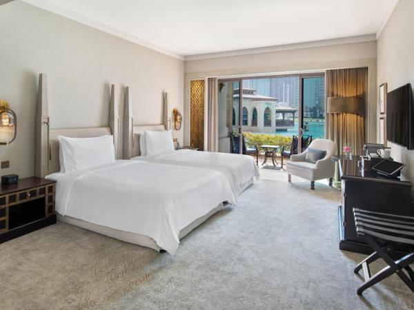 Palace Downtown : photo 5 de la chambre chambre deluxe - vue sur fontaine