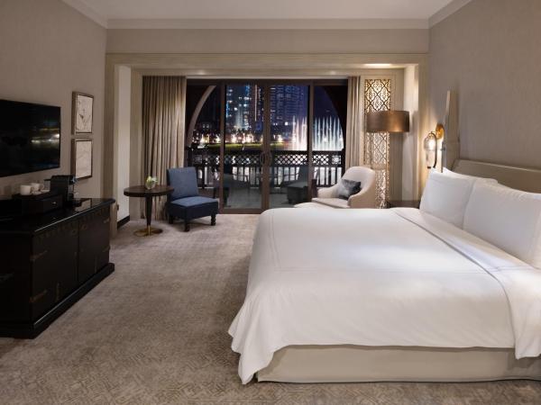 Palace Downtown : photo 2 de la chambre chambre deluxe - vue sur fontaine