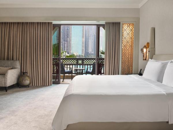 Palace Downtown : photo 2 de la chambre suite junior - vue sur lac