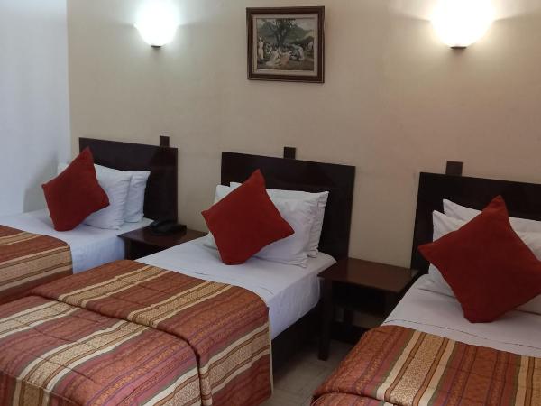 Hotel Al Kabir : photo 1 de la chambre chambre triple basique