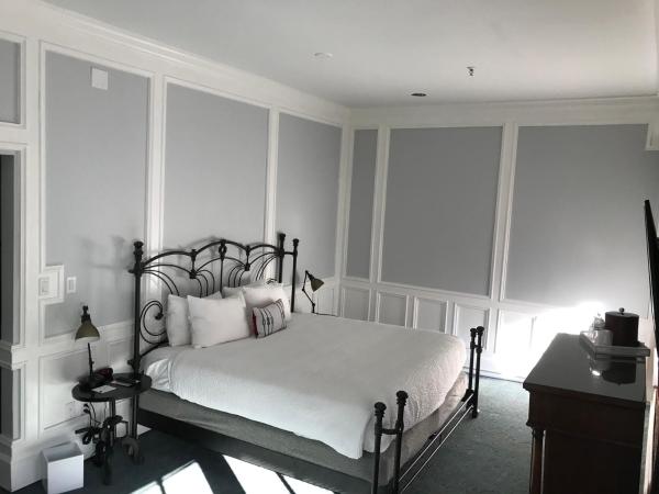River Street Inn : photo 5 de la chambre chambre lit king-size - accessible aux personnes à mobilité réduite