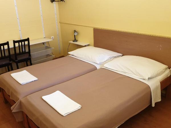 Jáde Panzió : photo 2 de la chambre chambre lits jumeaux avec salle de bains privative