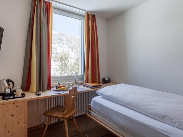 Hotel Waldhaus am See : photo 4 de la chambre chambre simple