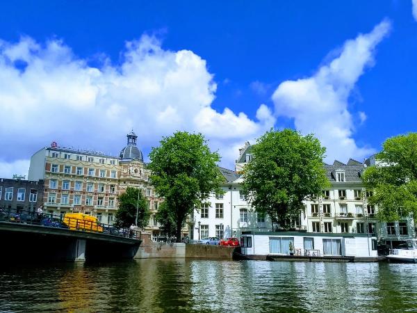 Rembrandt Square Boat : photo 1 de la chambre péniche