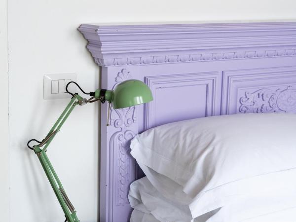 Marina Piccola 73 : photo 7 de la chambre chambre double supérieure - vue partielle sur mer