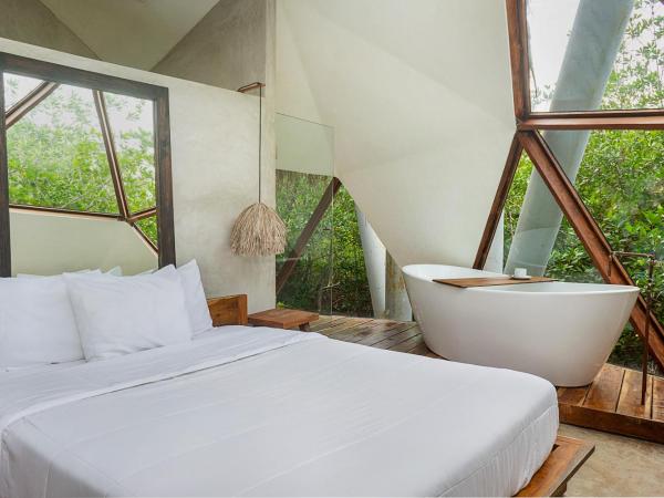 Mamasan Treehouses & Cabins : photo 1 de la chambre studio deluxe