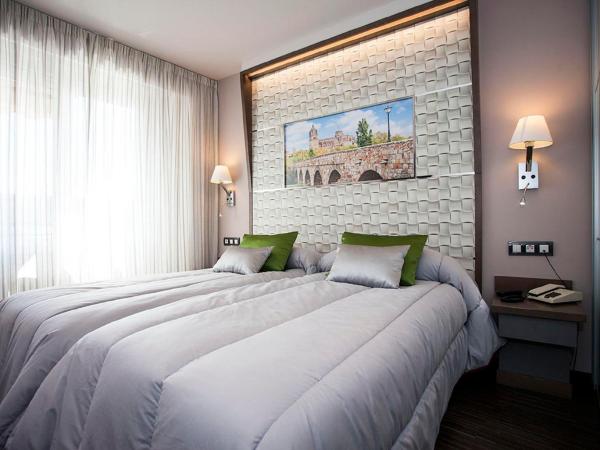 Hostal Barcelona : photo 2 de la chambre chambre double ou lits jumeaux