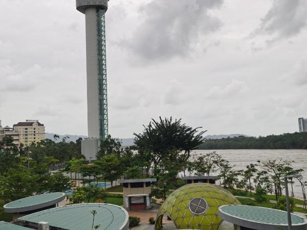 NGS Hotel : photo 1 de la chambre chambre double deluxe - vue latérale sur mer