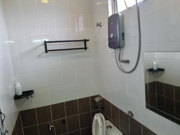 NGS Hotel : photo 5 de la chambre chambre double deluxe - vue latérale sur mer