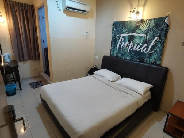 NGS Hotel : photo 3 de la chambre chambre double deluxe - vue latérale sur mer