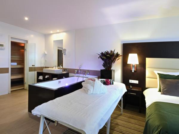 Hotel Charleroi Airport - Van Der Valk : photo 4 de la chambre suite avec sauna