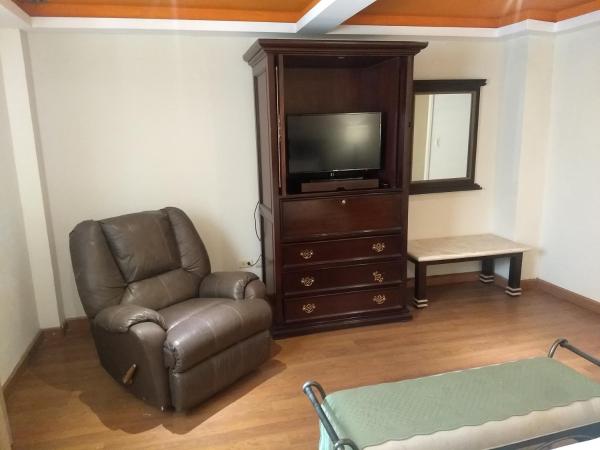 Rose Hotel : photo 4 de la chambre suite supérieure lit king-size