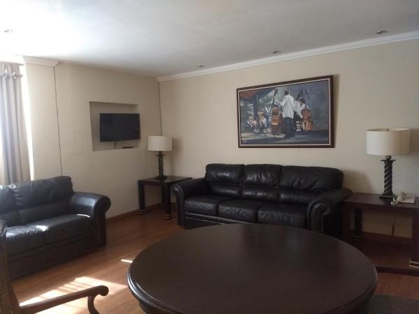 Rose Hotel : photo 6 de la chambre suite supérieure lit king-size