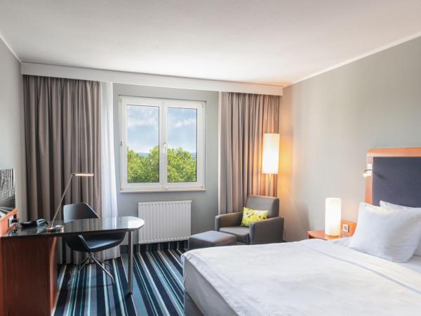 Radisson Blu Hotel Dortmund : photo 6 de la chambre chambre supérieure - vue sur parc