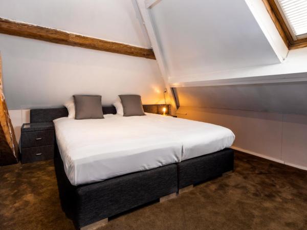 Landgoed Kasteel de Hoogenweerth : photo 4 de la chambre appartement avec douche dans auberge (2 à 6 personnes)