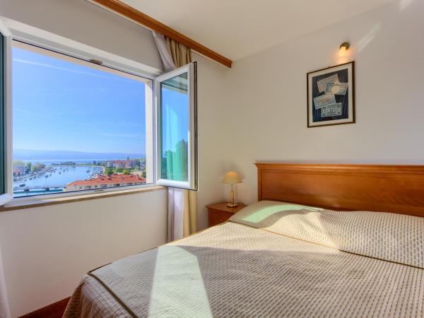 Hotel Villa Dvor : photo 3 de la chambre  chambre double avec vue sur la mer